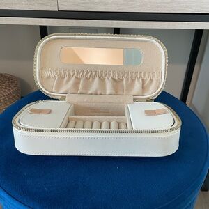 Elegant White Jewelry Organizer